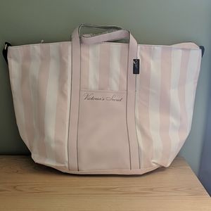 Large tote